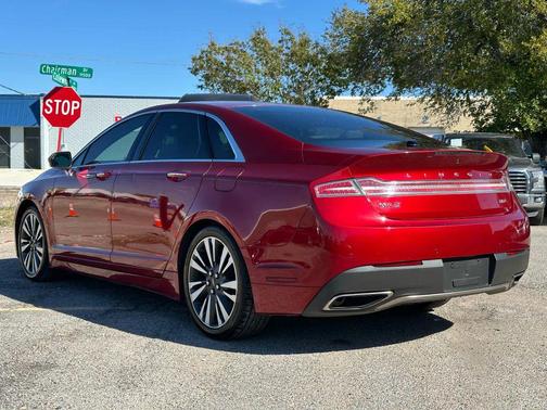 2017 Lincoln MKZ Base