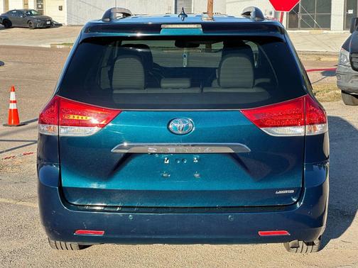 2011 Toyota Sienna Limited