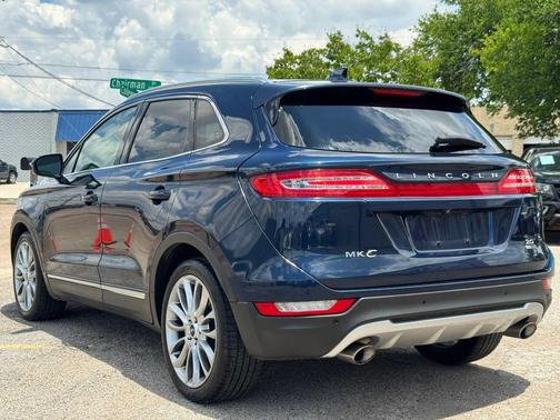 Midnight Sapphire Metallic 2015 Lincoln MKC Base