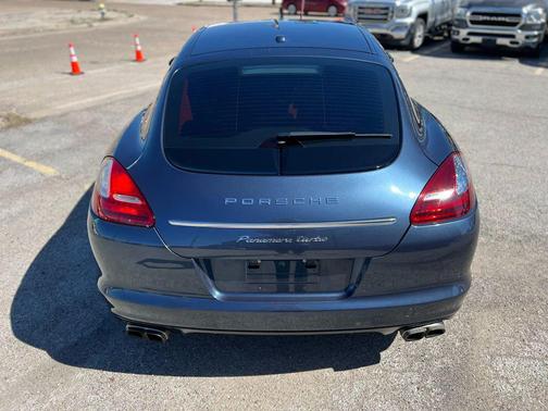 2010 Porsche Panamera Turbo