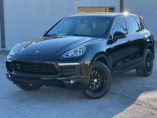 2018 Porsche Cayenne Platinum Edition