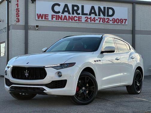 2017 Maserati Levante Base