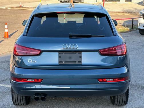 2018 Audi Q3 2.0T Sport Premium