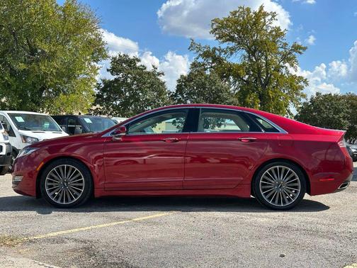 2014 Lincoln MKZ Base