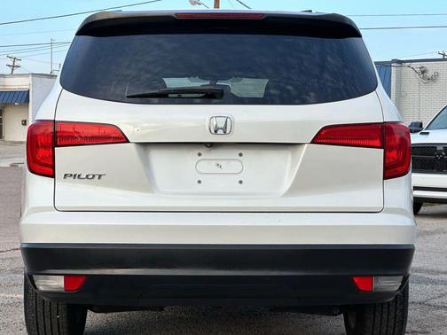 2016 Honda Pilot LX