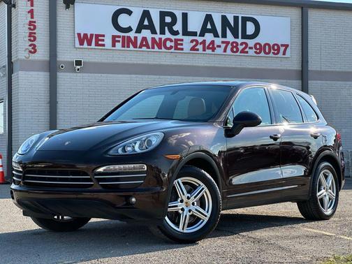 2014 Porsche Cayenne Platinum Edition