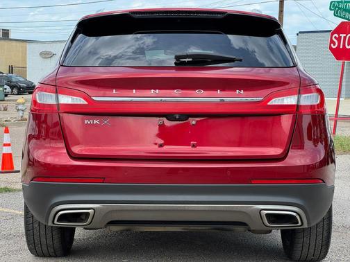 Ruby Red Metallic Tinted Clearcoat 2017 Lincoln MKX Reserve