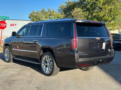 2016 Cadillac Escalade ESV Sport Platinum