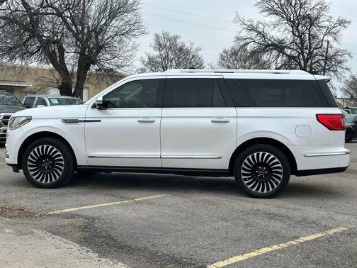 2018 Lincoln Navigator L Black Label