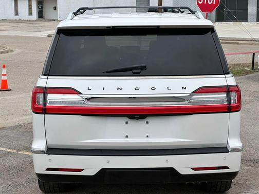 2018 Lincoln Navigator L Black Label