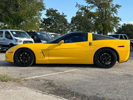 2005 Chevrolet Corvette Base