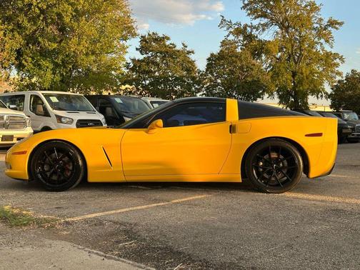 2005 Chevrolet Corvette Base
