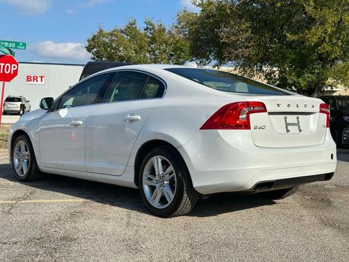 2015 Volvo S60 T5 Premier Plus