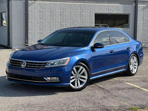 2017 Volkswagen Passat V6 SEL Premium