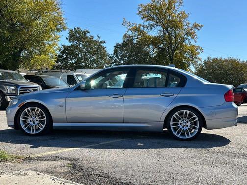 2010 BMW 335 335d Sedan 4D
