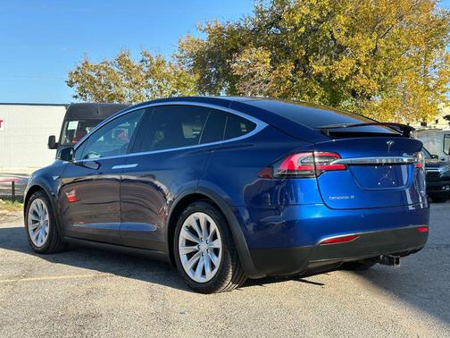2016 Tesla Model X 60D Sport Utility 4D