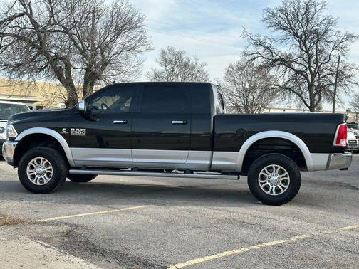 2017 RAM 2500 Laramie Mega Cab 4x4 6'4' Box