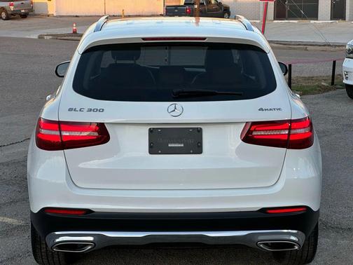 2019 Mercedes-Benz GLC 300 4MATIC