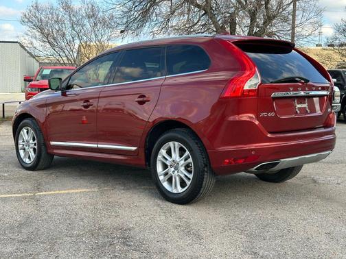 2016 Volvo XC60 T5 Drive-E Premier