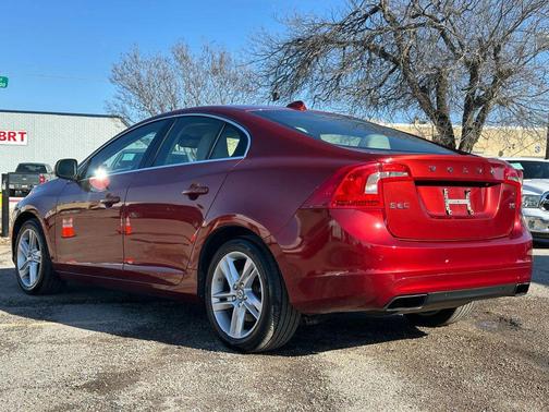 2015 Volvo S60 T5 Premier Plus