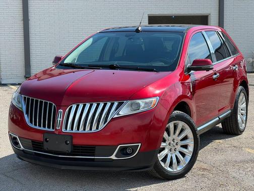 Ruby Red Metallic Tinted Clearcoat 2013 Lincoln MKX Base