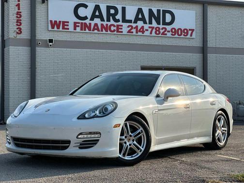 2013 Porsche Panamera 4