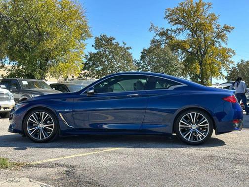 2017 INFINITI Q60 3.0T Premium