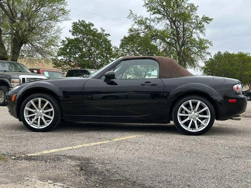 2006 Mazda MX-5 Miata Grand Touring
