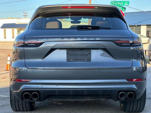 2019 Porsche Cayenne Cayenne
