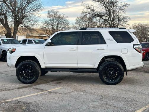 2018 Toyota 4Runner TRD Off Road Premium