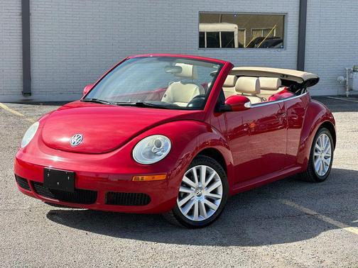 2009 Volkswagen New Beetle S