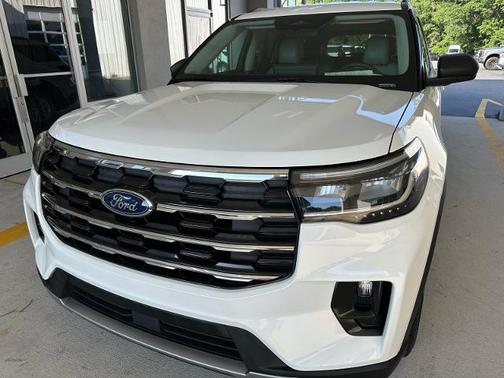 STAR WHITE MET TRI-COAT 2025 Ford Explorer ACTIVE