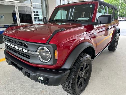 RUBY RED MET TNTD CLEARCOAT 2025 Ford Bronco BIG BEND