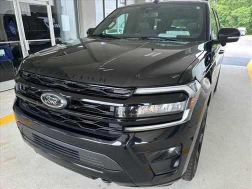 AGATE BLACK METALLIC 2023 Ford Expedition LIMITED