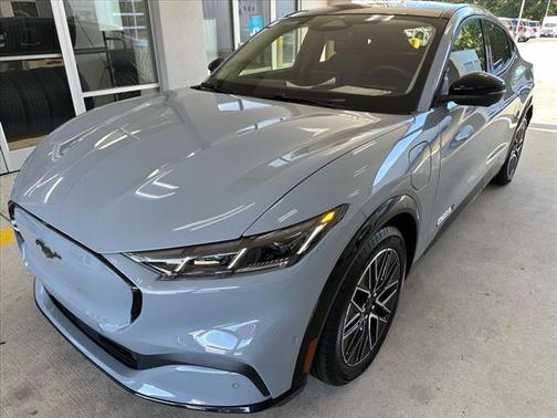 2024 Ford Mustang Mach-E PREMIUM