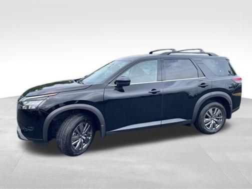 2025 Nissan Pathfinder SV FWD