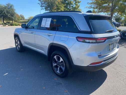 2024 Jeep Grand Cherokee 4xe Base