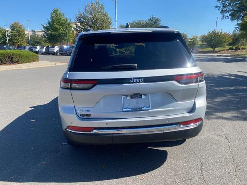 2024 Jeep Grand Cherokee 4xe Base