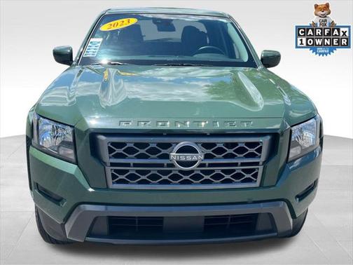 2023 Nissan Frontier SV