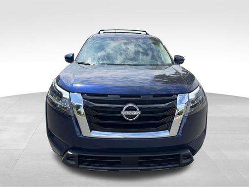 2025 Nissan Pathfinder SV FWD