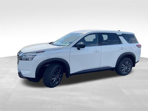 2025 Nissan Pathfinder S FWD