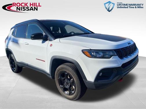 2023 Jeep Compass Trailhawk