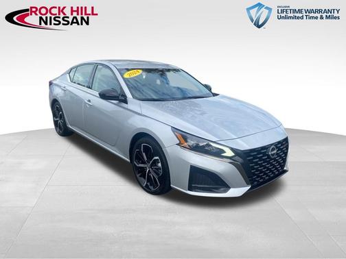 2024 Nissan Altima SR FWD