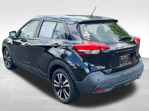 2020 Nissan Kicks SV
