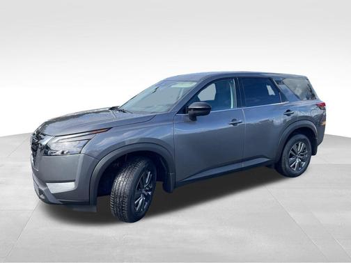 2025 Nissan Pathfinder S FWD