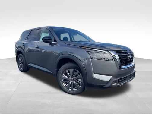 2025 Nissan Pathfinder S FWD