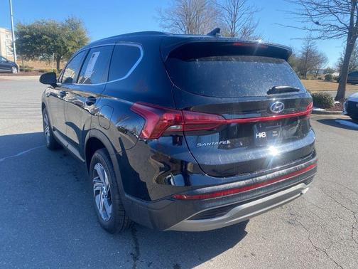 2023 Hyundai SANTA FE SE