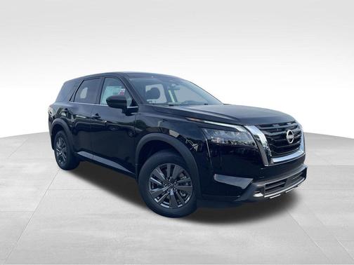 2025 Nissan Pathfinder S FWD
