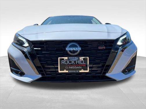2024 Nissan Altima SR VC-Turbo FWD