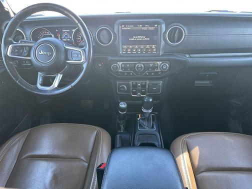 2021 Jeep Gladiator Overland